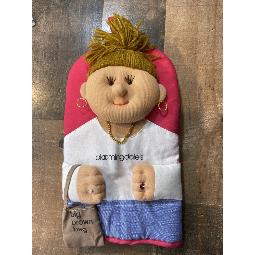 Vintage Bloomingdale's "Shopping Girl Mindy" 1990s 3D Oven Mitt Hot Mitt King